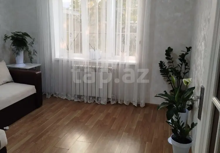 6 otaqlı mənzil , Zaqatala
