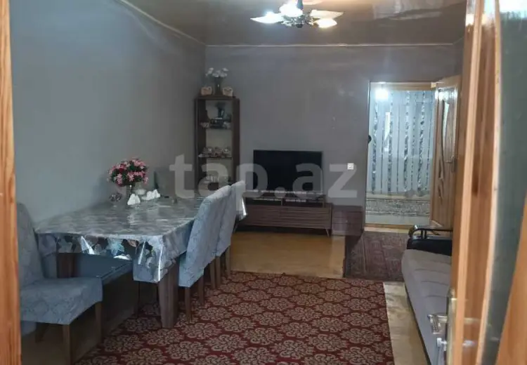 3 otaqlı mənzil , Şəki