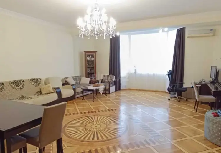 4 otaqlı mənzil Satılır, Yasamal, Bakı
