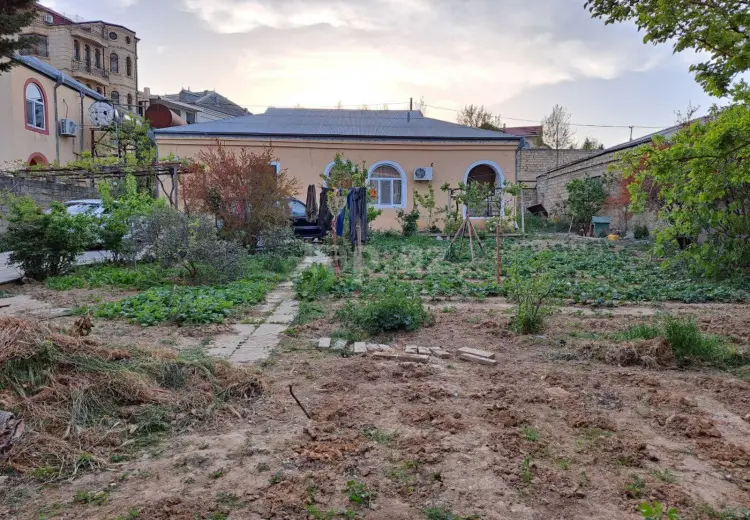 5 otaqlı mənzil , Badamdar qəs., Səbail, Bakı