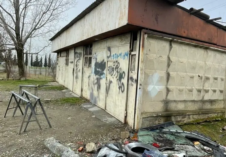3000 m² Obyekt / Ofis Satılır, Oğuz