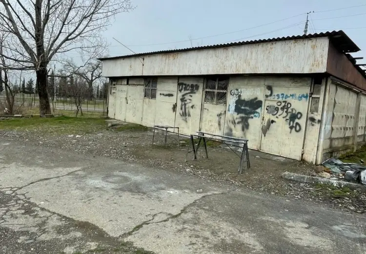 3000 m² Obyekt / Ofis Satılır, Oğuz