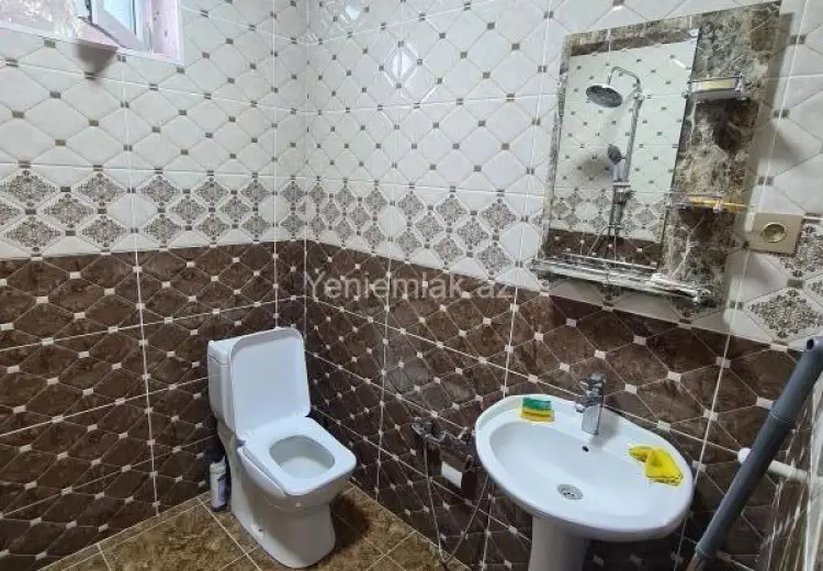 5 otaqlı mənzil Satılır, Qəbələ