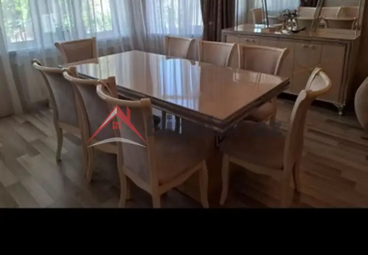 5 otaqlı mənzil Satılır, Şəki