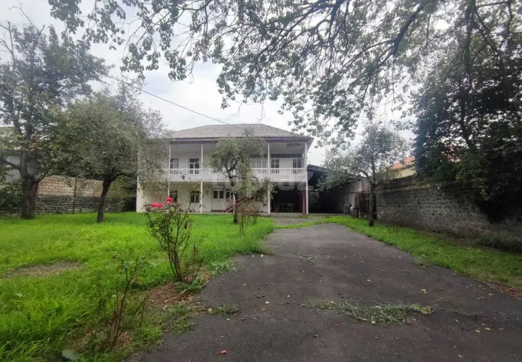 5 otaqlı mənzil , Zaqatala