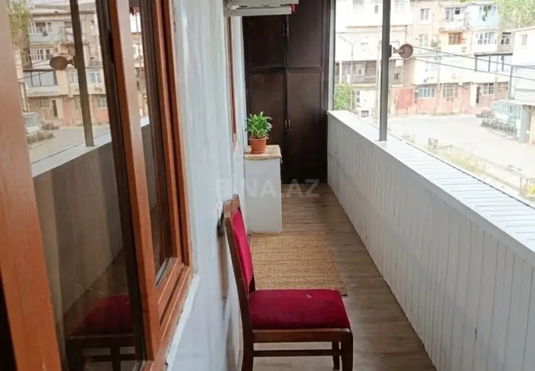 4 otaqlı mənzil Satılır, Gəncə