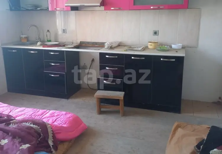 4 otaqlı mənzil , Bakı