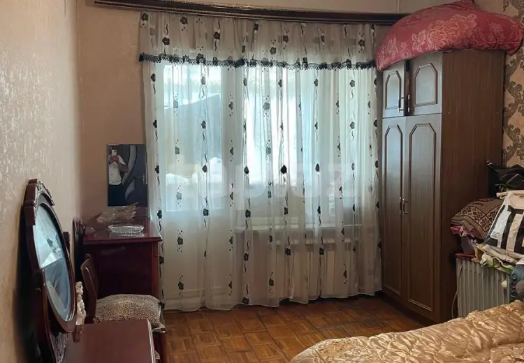 4 otaqlı mənzil , Bakı