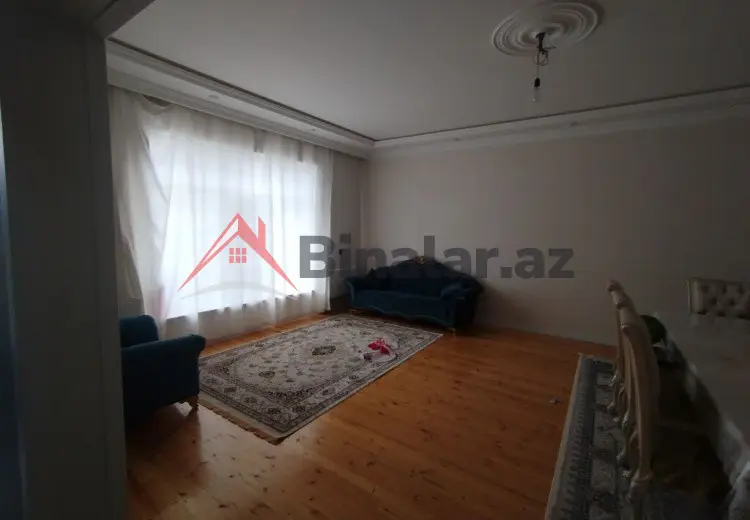 4 otaqlı mənzil Satılır, Gəncə