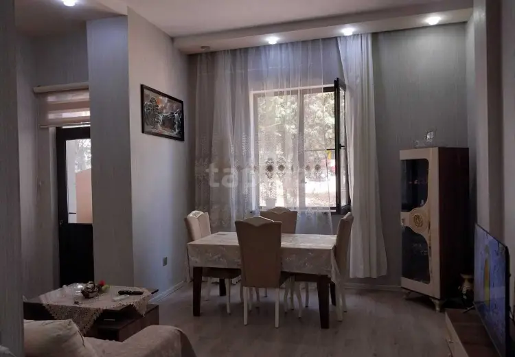 3 otaqlı mənzil , Bakı
