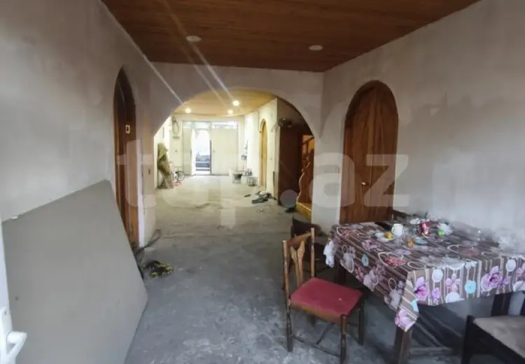 6 otaqlı mənzil , Gəncə