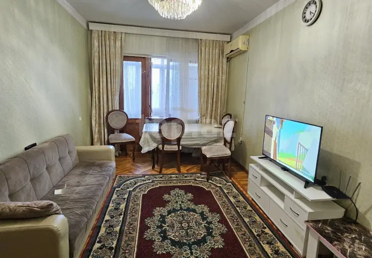 3 otaqlı mənzil , Bakı