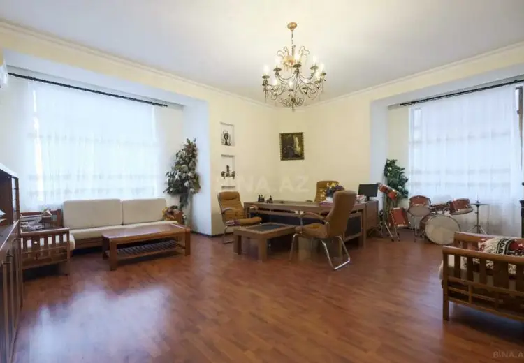 200 m² Obyekt / Ofis Satılır, Yasamal qəs., Yasamal, Bakı