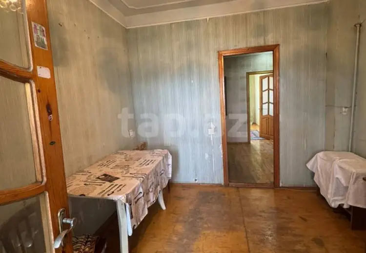 4 otaqlı mənzil , Bakı