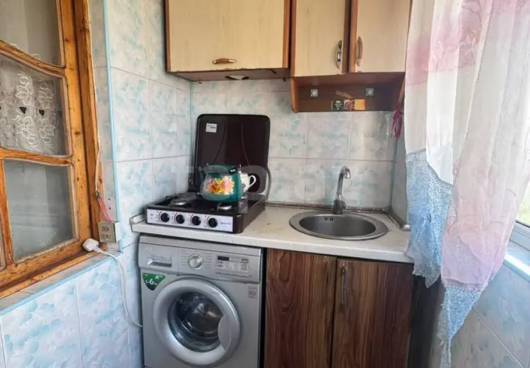 4 otaqlı mənzil , Bakı