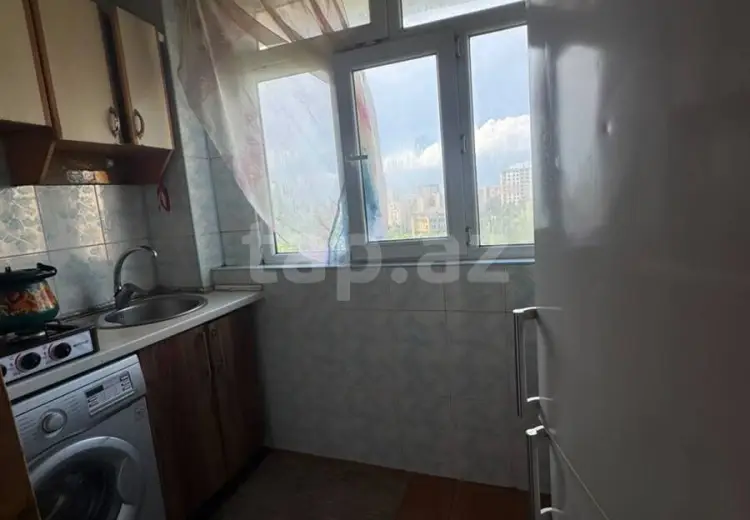 4 otaqlı mənzil , Bakı