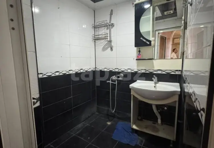 4 otaqlı mənzil , Bakı