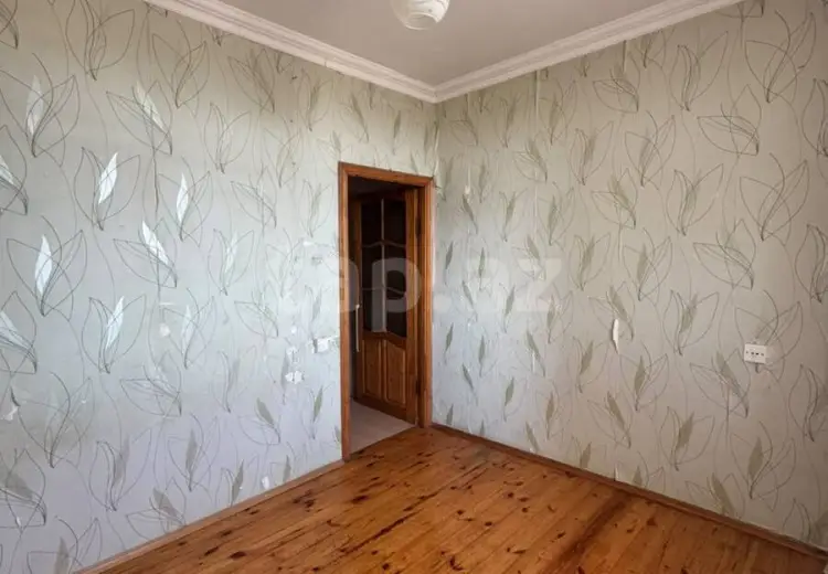 4 otaqlı mənzil , Bakı