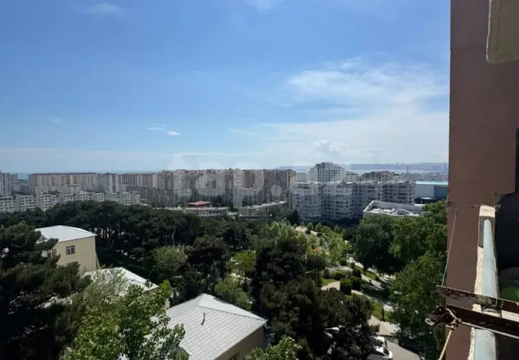 4 otaqlı mənzil , Bakı