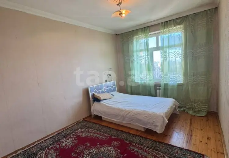 4 otaqlı mənzil , Bakı