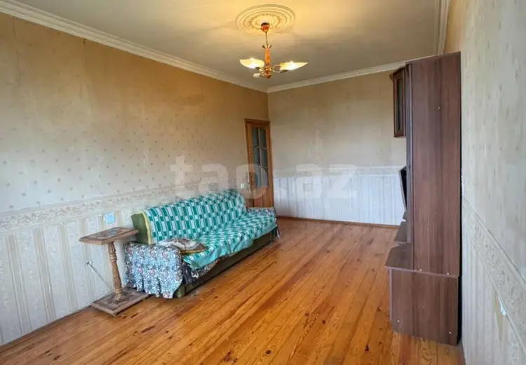 4 otaqlı mənzil , Bakı