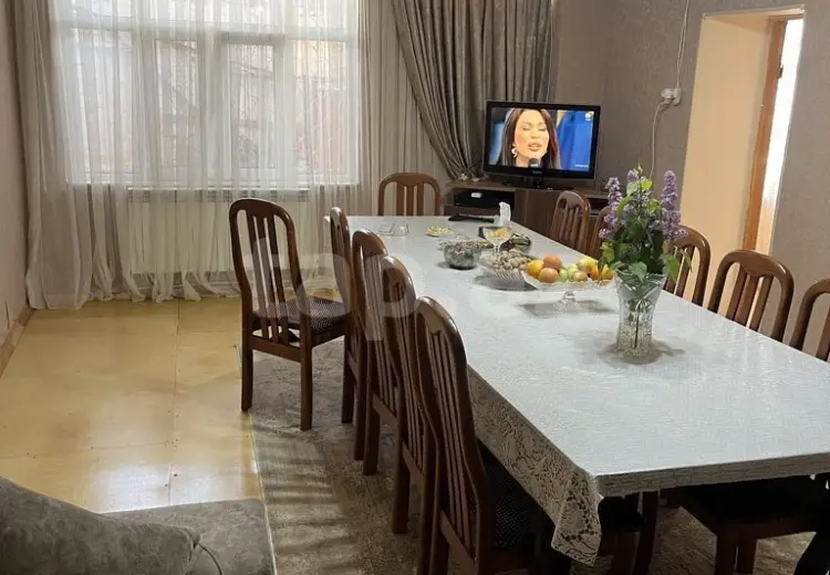 3 otaqlı mənzil , Bakı