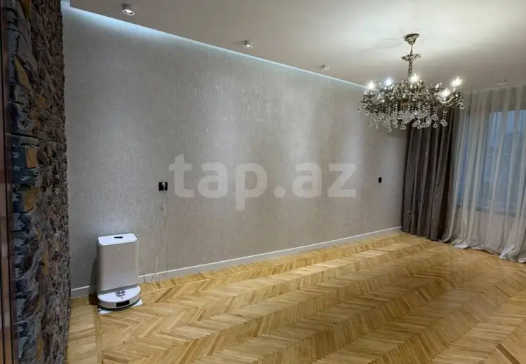 3 otaqlı mənzil , Bakı