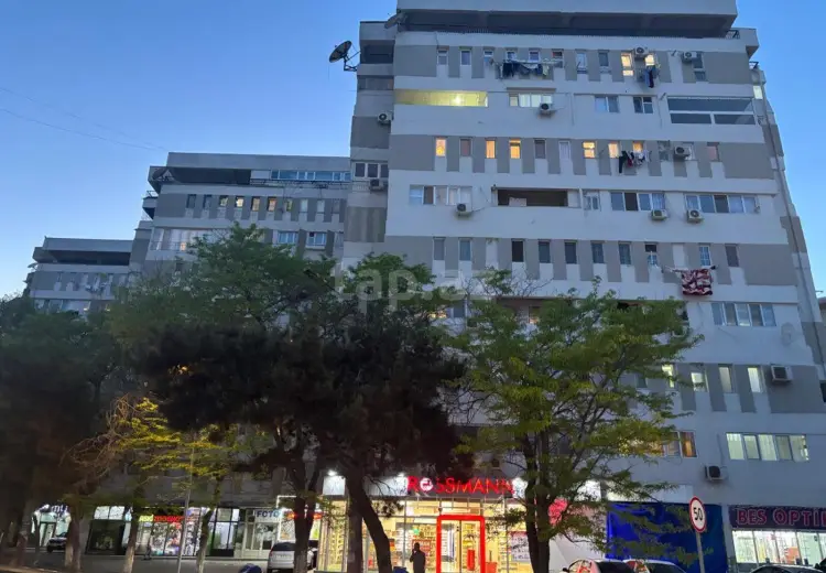 3 otaqlı mənzil , Bakı