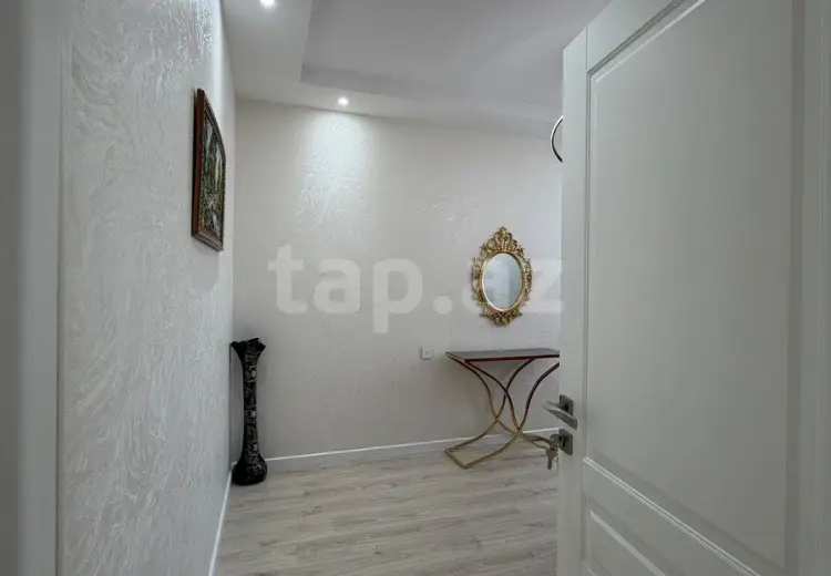 3 otaqlı mənzil , Bakı