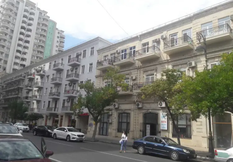 35 m² Obyekt / Ofis Kirayə (aylıq), Nəsimi, Bakı