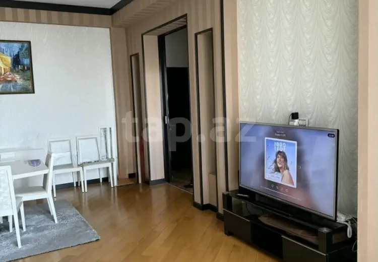 3 otaqlı mənzil , Nəsimi, Bakı