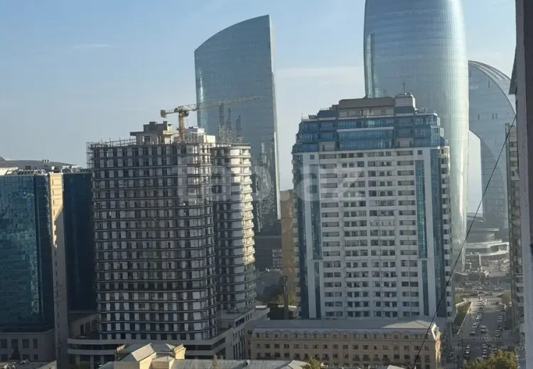 3 otaqlı mənzil , Nəsimi, Bakı