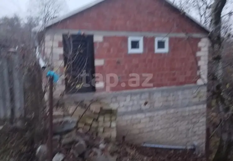 8 otaqlı mənzil , Quba