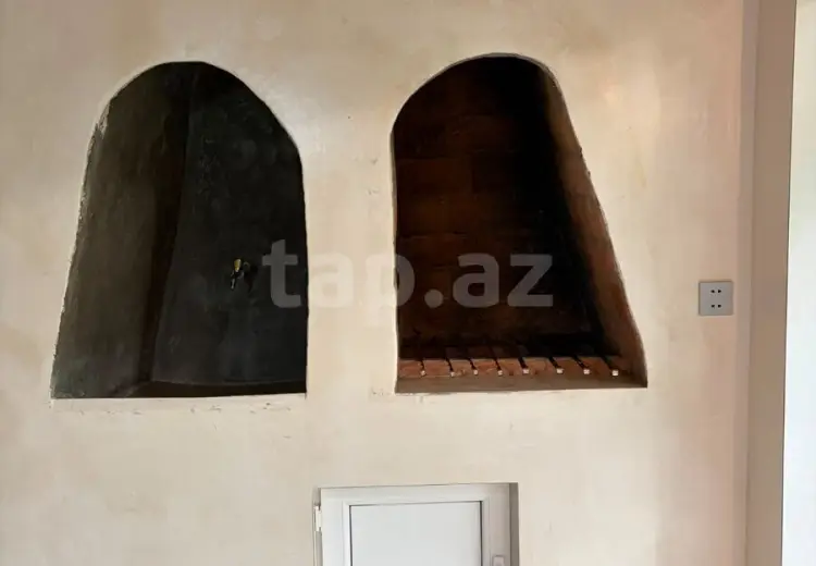 8 otaqlı mənzil , Quba