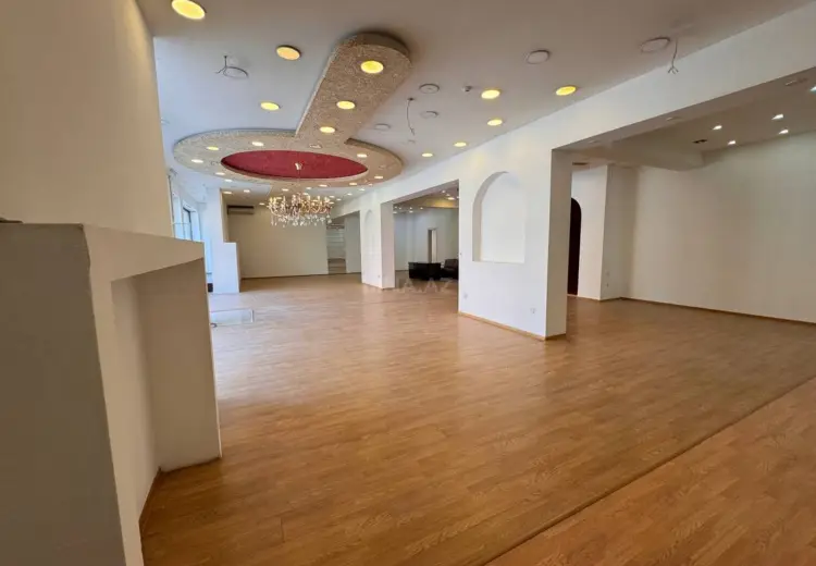 340 m² Obyekt / Ofis Kirayə (aylıq), Nəsimi, Bakı