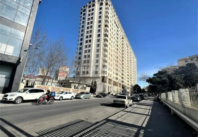 2 otaqlı mənzil Satılır, Əhmədli, Xətai, Bakı