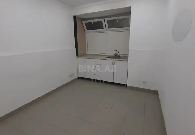 110 m² Obyekt / Ofis Satılır, Bayıl qəs., Səbail, Bakı