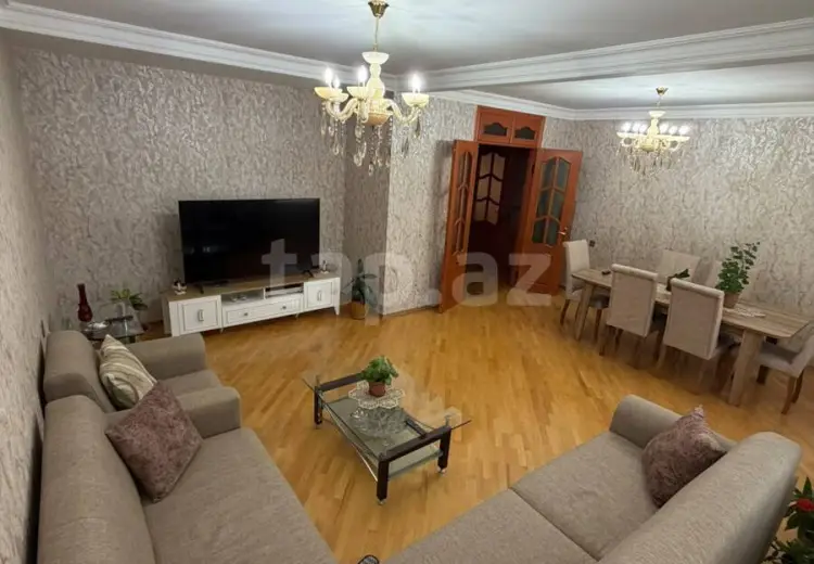 3 otaqlı mənzil , Bakı