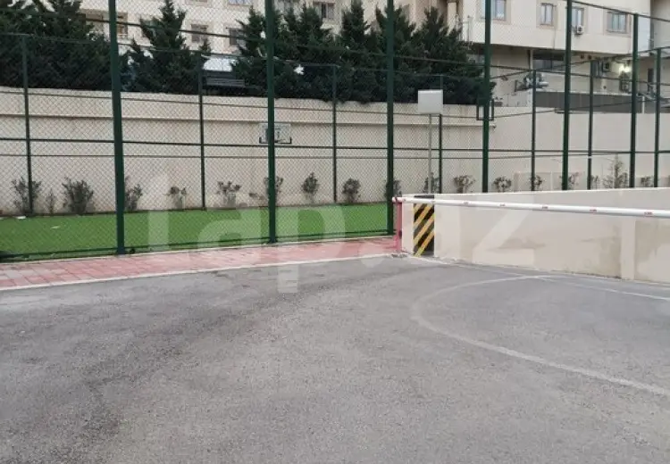 4 otaqlı mənzil , Bakı