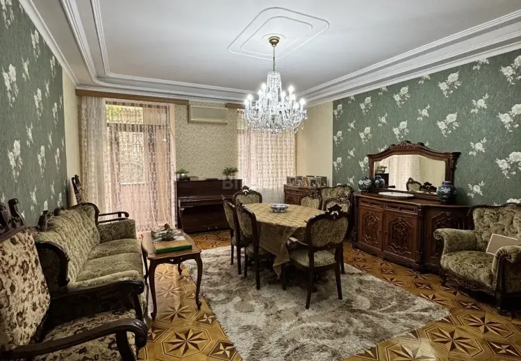 3 otaqlı mənzil Satılır, Sahil qəs., Səbail, Bakı