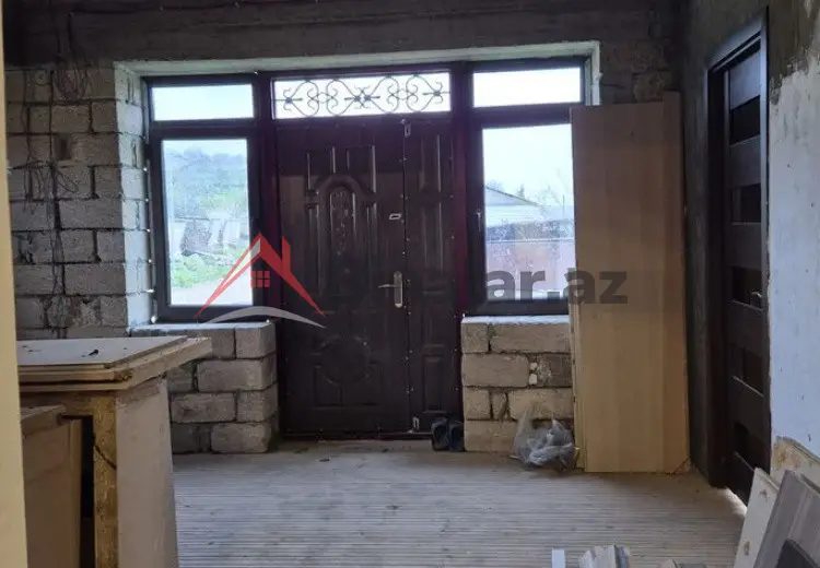 4 otaqlı mənzil Satılır, Şamaxı