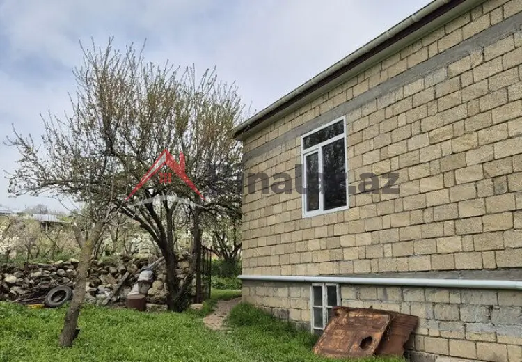 4 otaqlı mənzil Satılır, Şamaxı