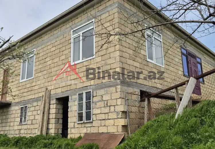 4 otaqlı mənzil Satılır, Şamaxı