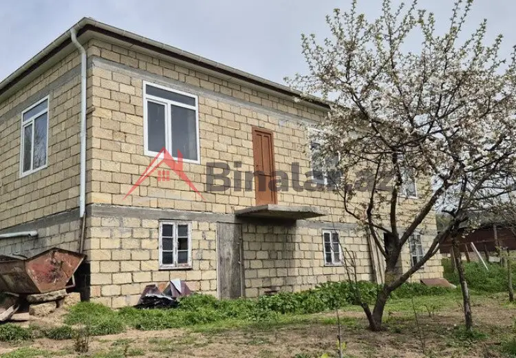 4 otaqlı mənzil Satılır, Şamaxı