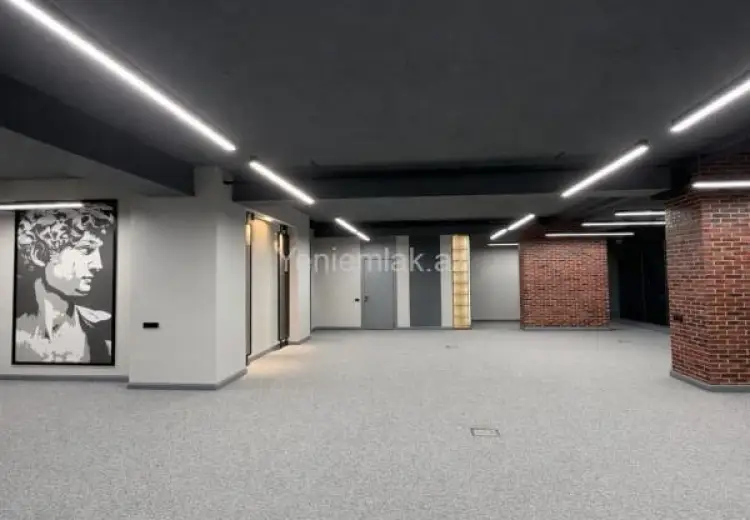200 m² Obyekt / Ofis Kirayə (aylıq), Xətai, Bakı