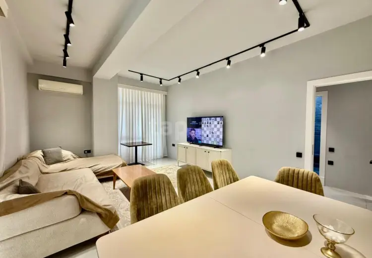 3 otaqlı mənzil , Bakı