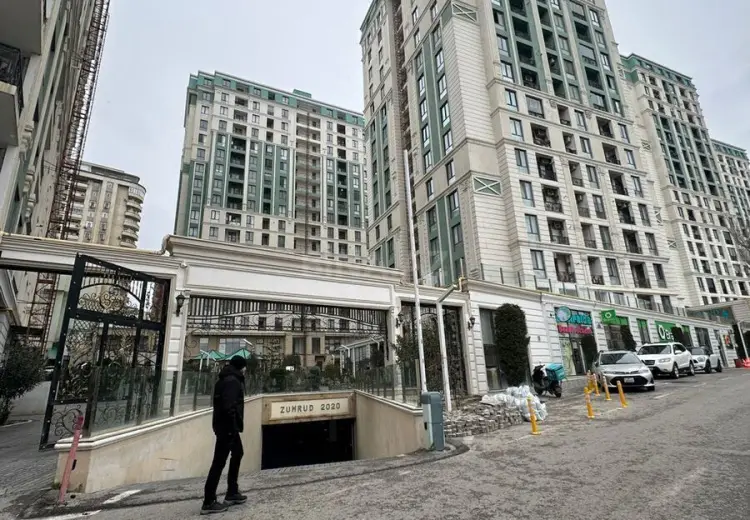 715 m² Obyekt / Ofis Satılır, Nərimanov, Bakı