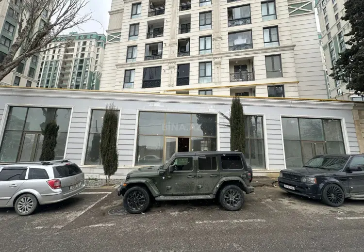 715 m² Obyekt / Ofis Satılır, Nərimanov, Bakı