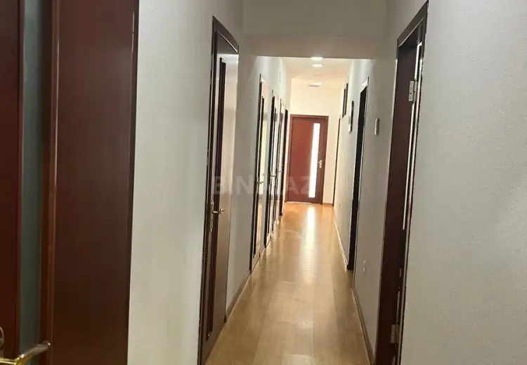 250 m² Obyekt / Ofis Kirayə (aylıq), Xətai, Bakı