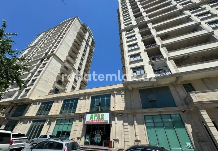2 otaqlı mənzil Satılır, Bayıl qəs., Səbail, Bakı